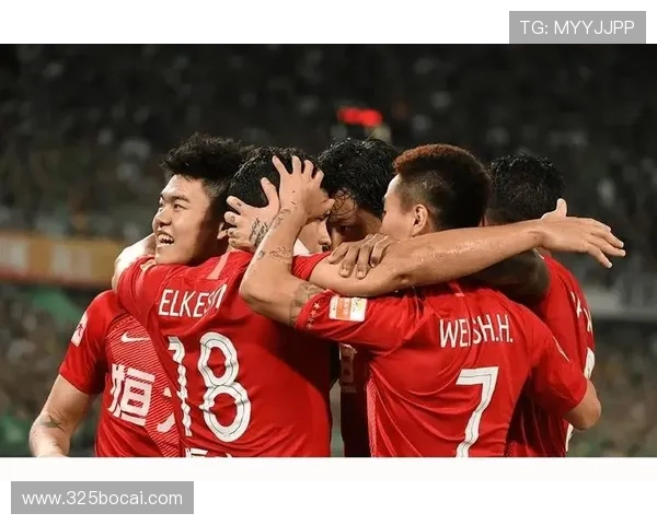 恒大2026年比赛展望：球队新阵容与战术分析